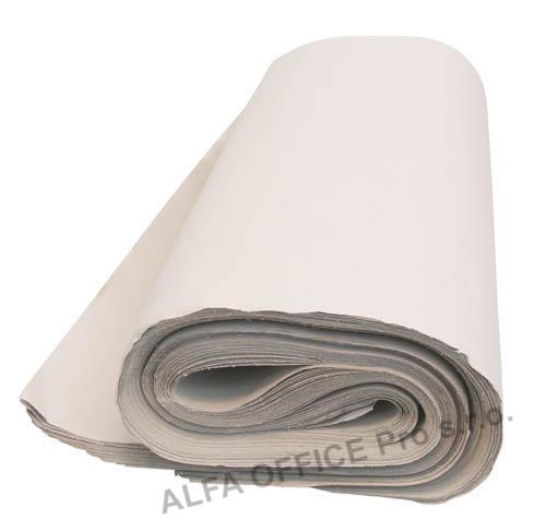 Balicí papír „Šedák“ - archy 0,9 m x 1,35 m / 10 kg